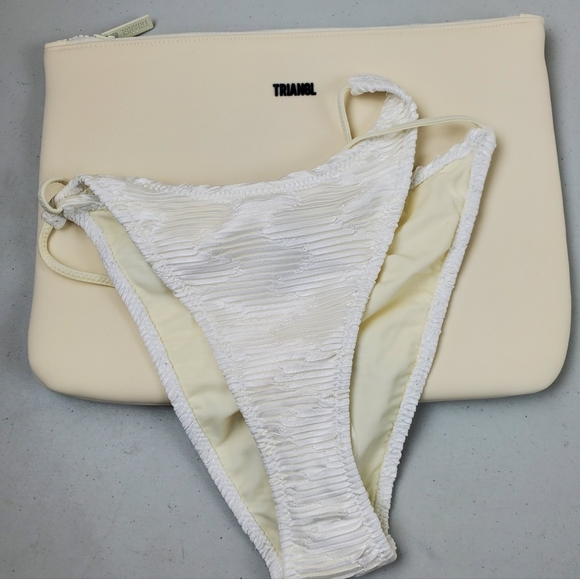 TRIANGL Vinca Shell Bikini Bottom With Pouch Size Medium - Picture 3 of 5